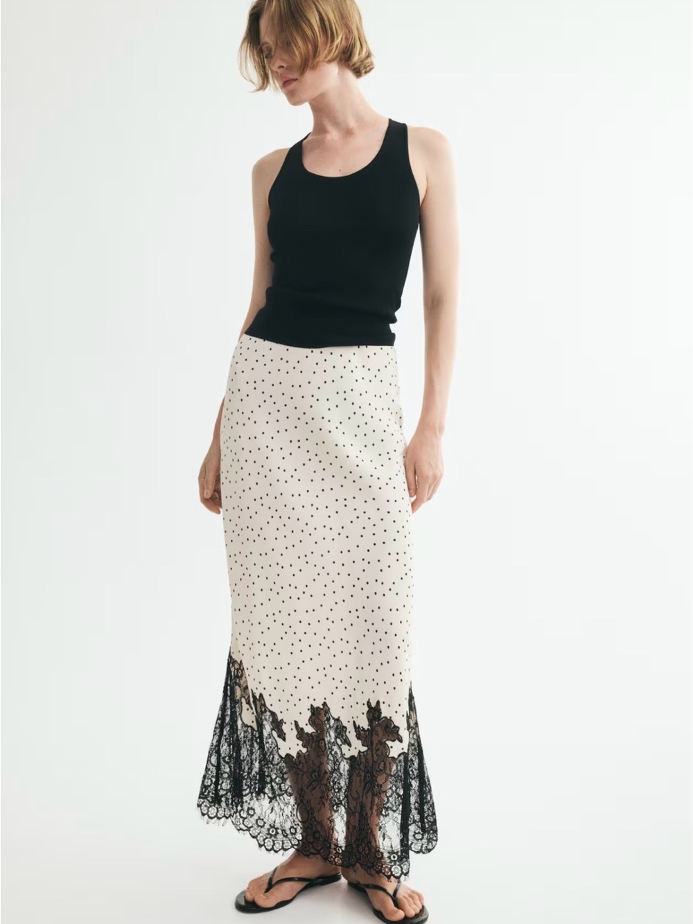 NWT H&M Lace-Trimmed Satin Skirt. Cream/Black Polka Dot Black Lace Hem Sz Small